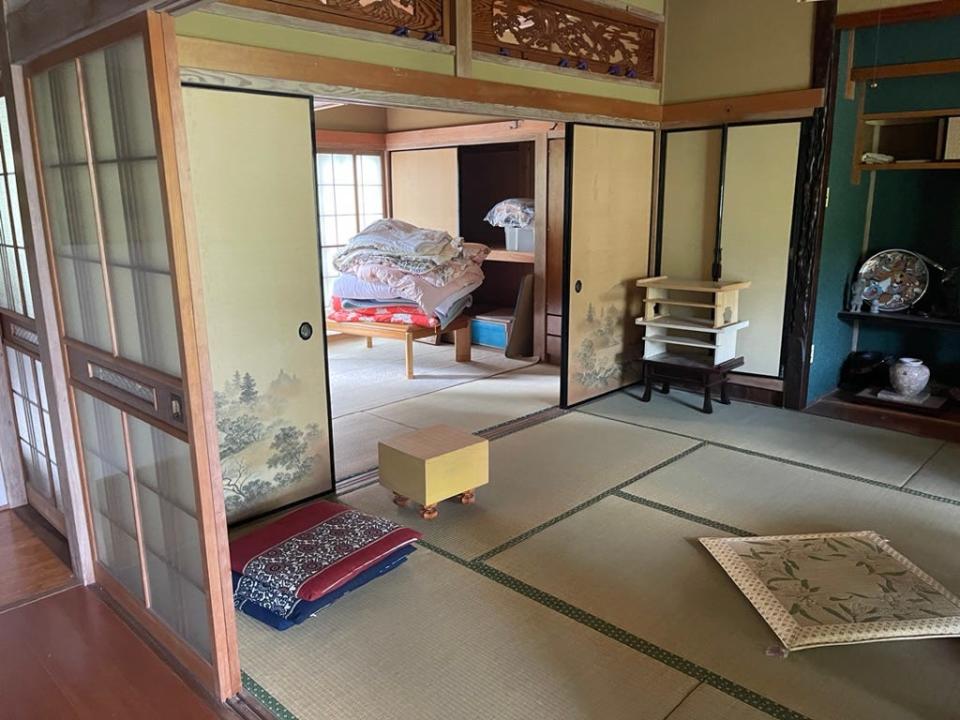 A room in the Akiya full of the previous owner's belongings.