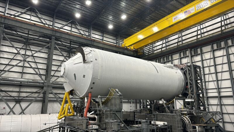 Image of New Glenn's second stage on its mobile test stand. 