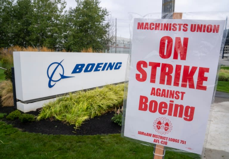 Despite contract negotiations that began in May and intensified in mid-September, the disagreement between Boeing and the machinists' union IAM continues, with relations appearing to be at an all-time low (STEPHEN BRASHEAR)