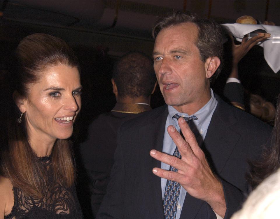 Maria Shriver and her cousin, Robert F. Kennedy Jr. / Ron Galella / Ron Galella Collection via Getty