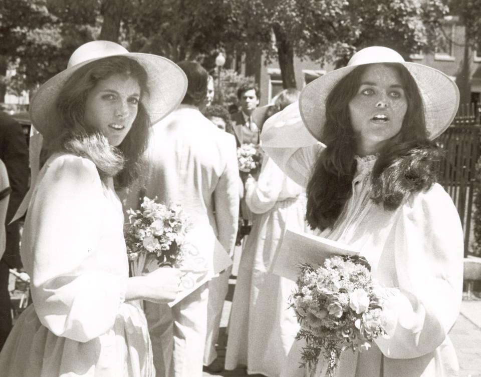 Caroline Kennedy and Maria Shriver at the wedding of Robert F. Kennedy Jr.'s sister, Courtney Kennedy. / Ron Galella / Ron Galella collection via Getty