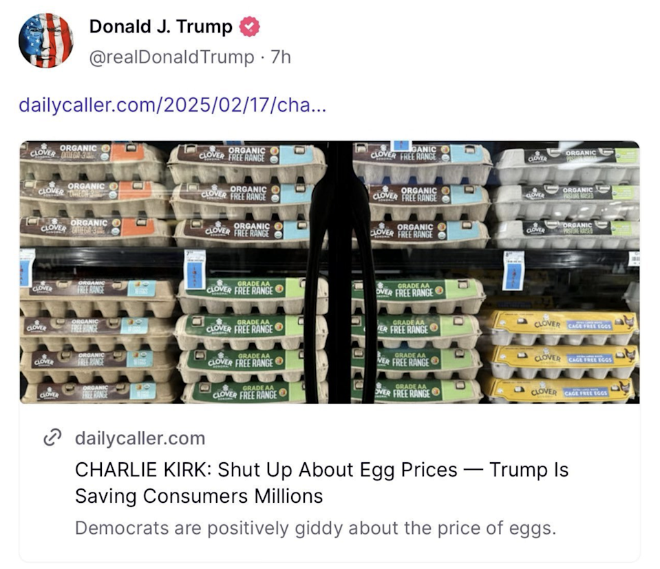 Tweet van Donald J. Trump shares a link and the screen of the article about egg prices by Charlie Kirk; Conducting comments Democrats are happy with egg costs