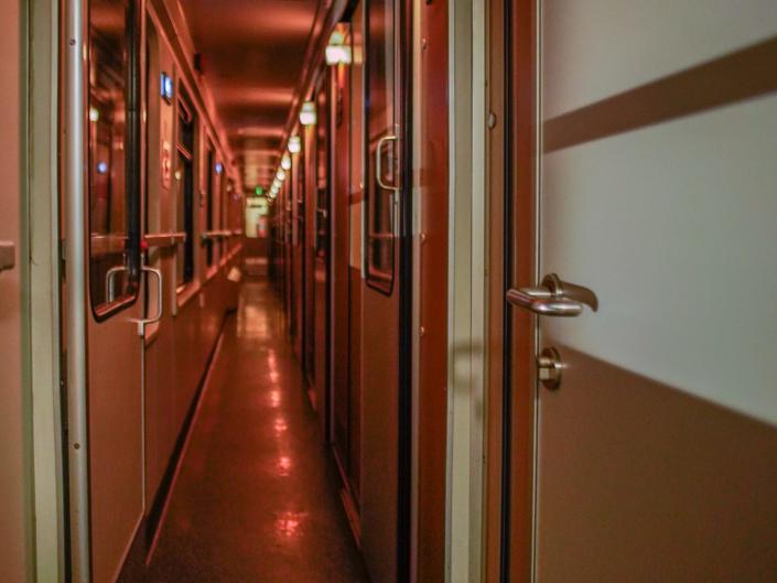 The corridor in the Nightjet train