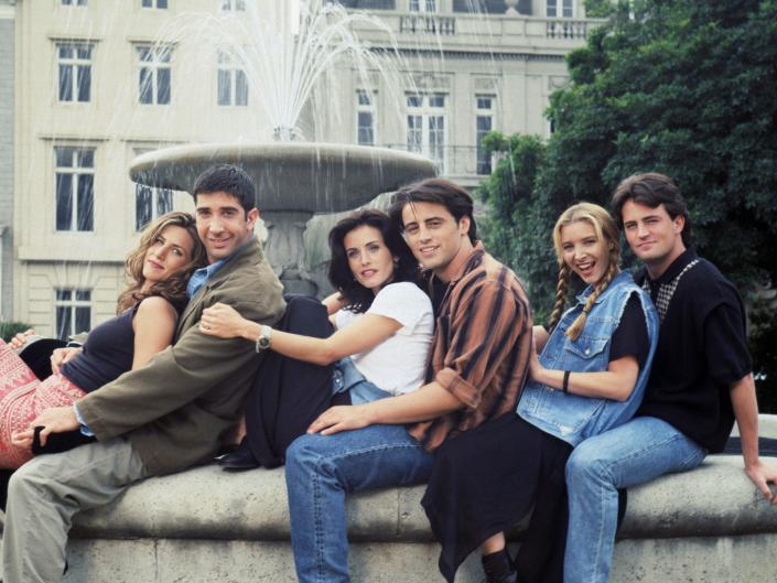 Jennifer Aniston as Rachel Green, David Schwimmer as Ross Geller, Courteney Cox as Monica Geller, Matt LeBlanc as Joey Tribbiani, Lisa Kudrow as Phoebe Buffay, Matthew Perry as Chandler Bing.