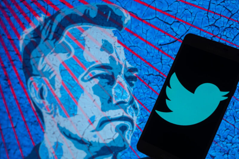 Musk brings back Twitter Blue with new features to prevent imitation