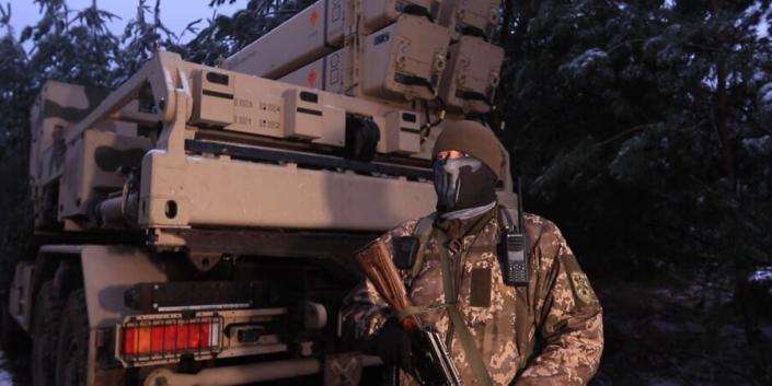 Ukrainian army near the IRIS-T