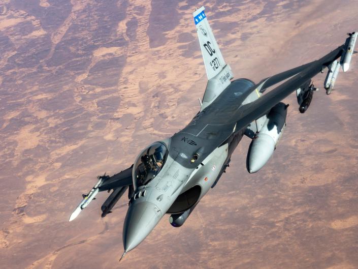 A United States Air Force F-16 Fighting Falcon aircraft