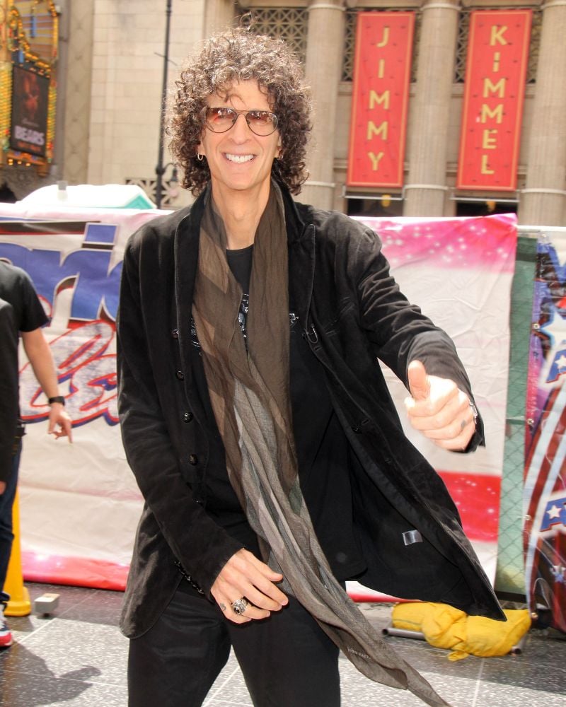 Howard Stern gives a thumbs up