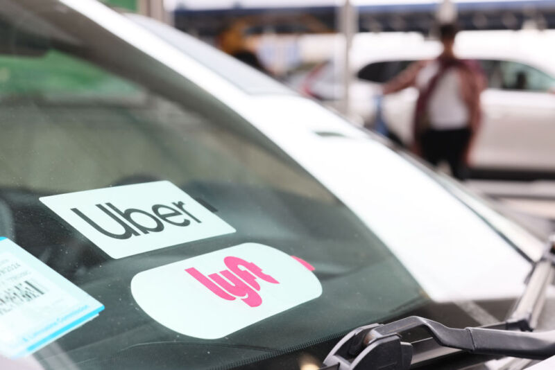 min.  Gov.  vetoes driver pay raises after Uber and Lyft threaten price hikes